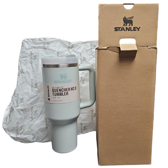 Stanley The Flowstate Quencher H2.0 Tumbler 40 oz in Mist New in Box - Picture 1 of 14